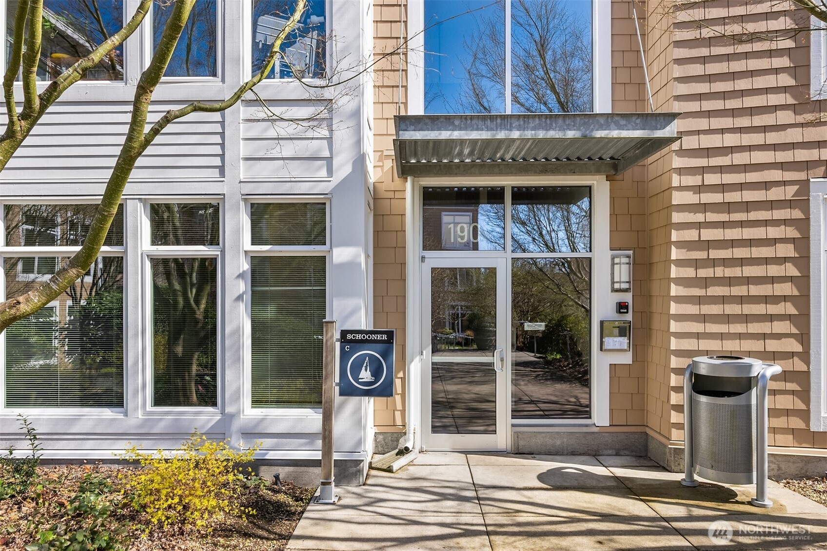 190 Harbor Square Loop NE Unit: C330