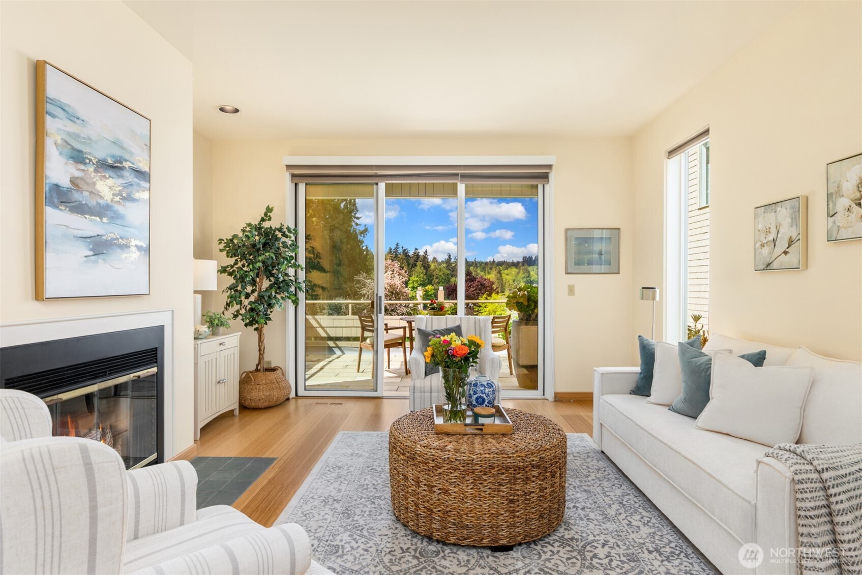105 Lovell Avenue SW Unit: 15-11