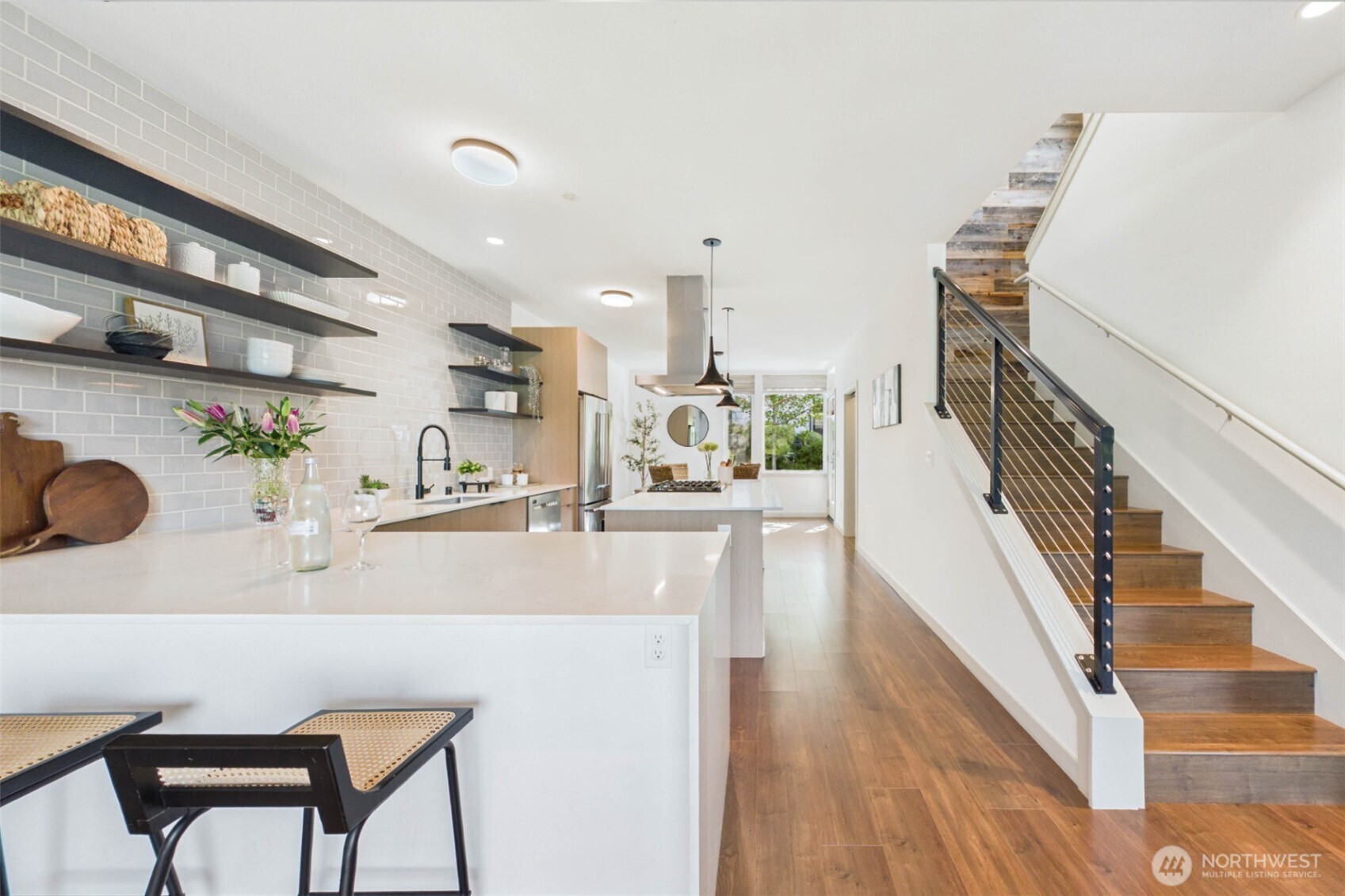 227 Ebi Lane NE