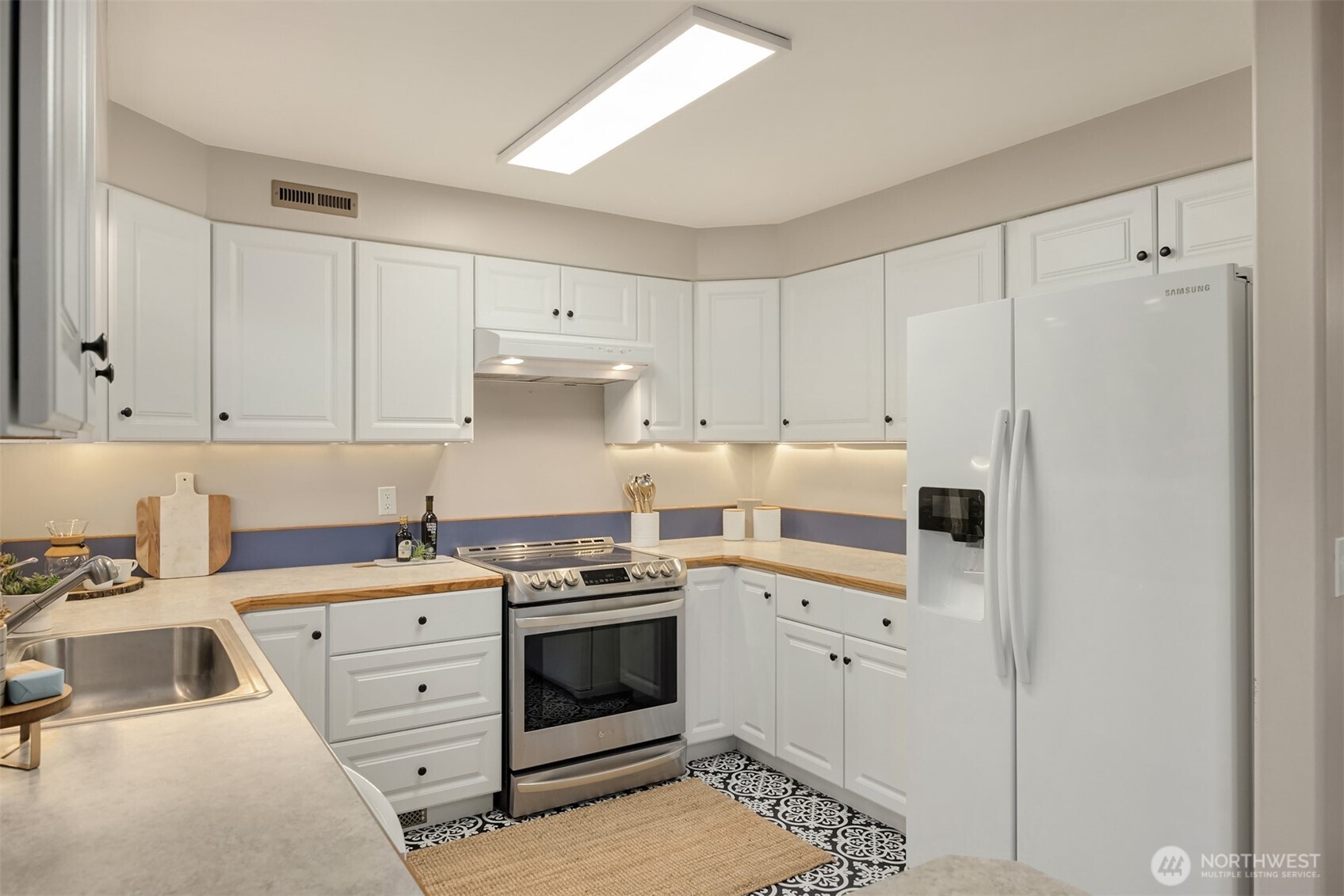 24390 Mount Washington View Lane NW