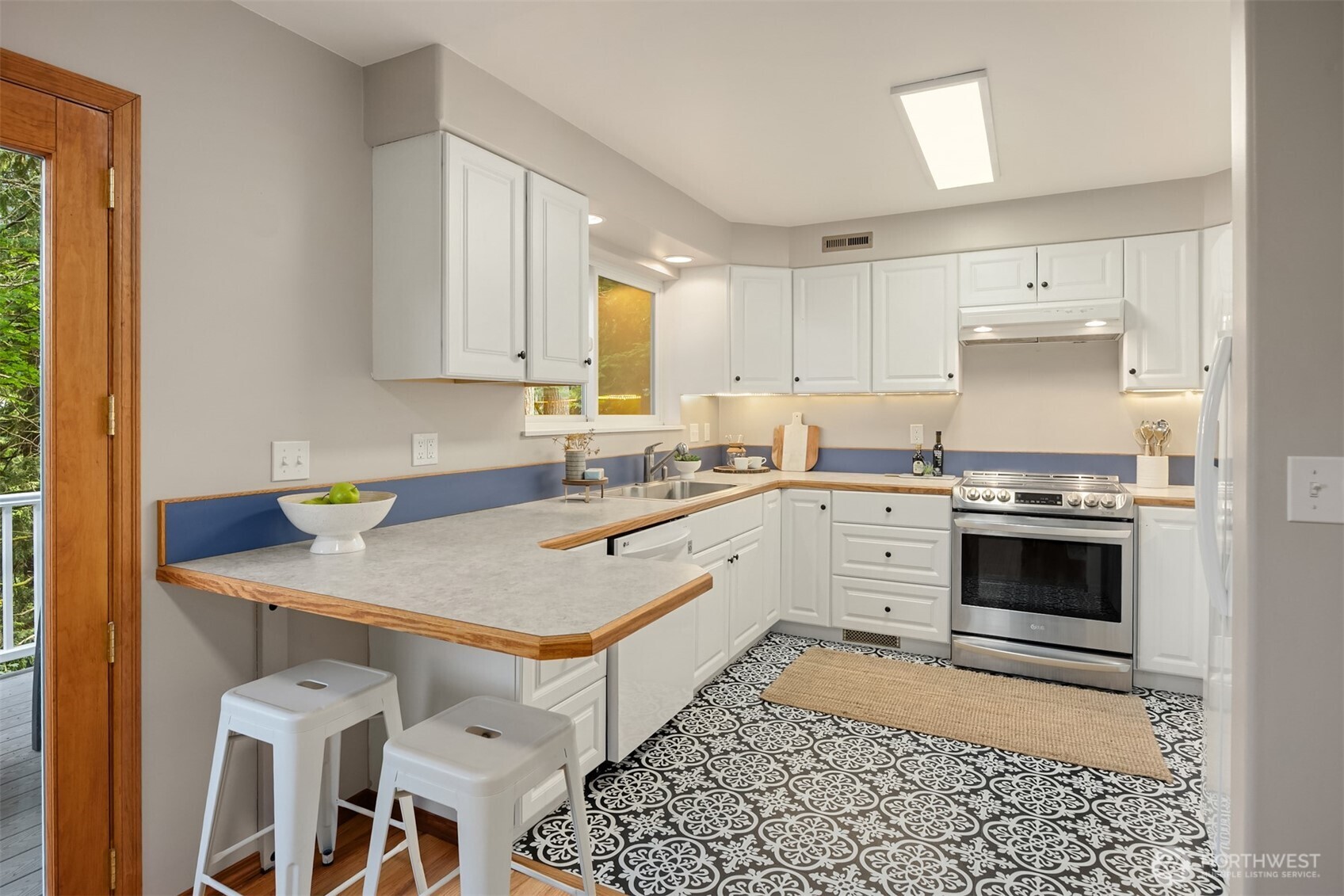 24390 Mount Washington View Lane NW
