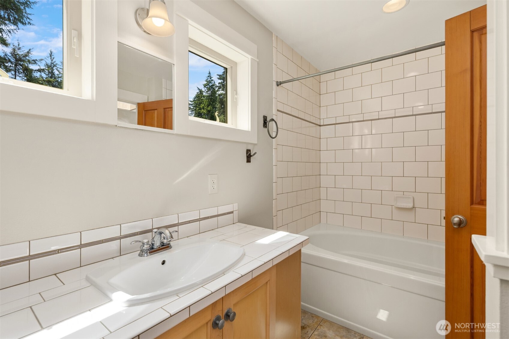9246 Fletcher Bay Road NE