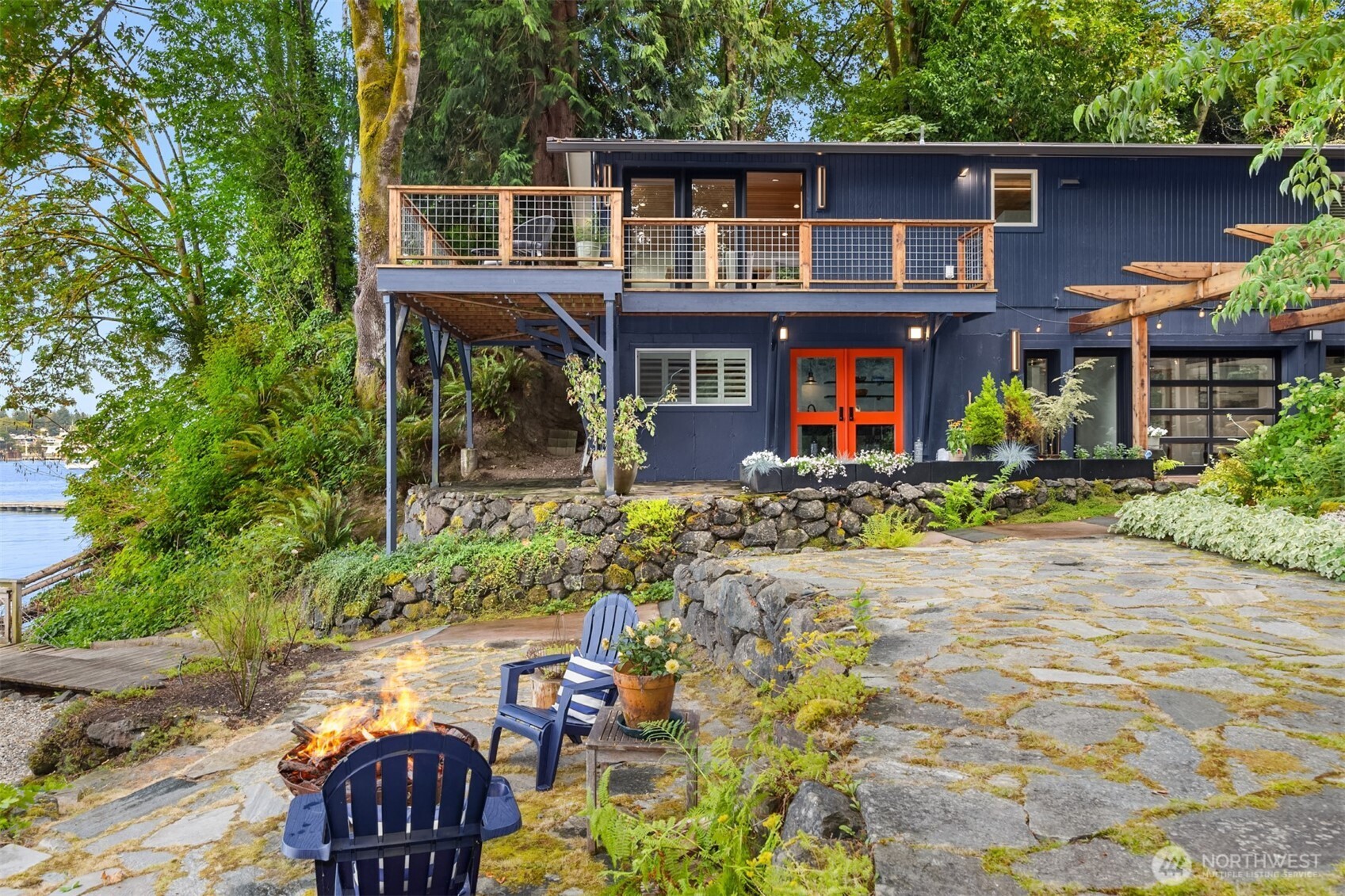 5854 Packard Lane NE