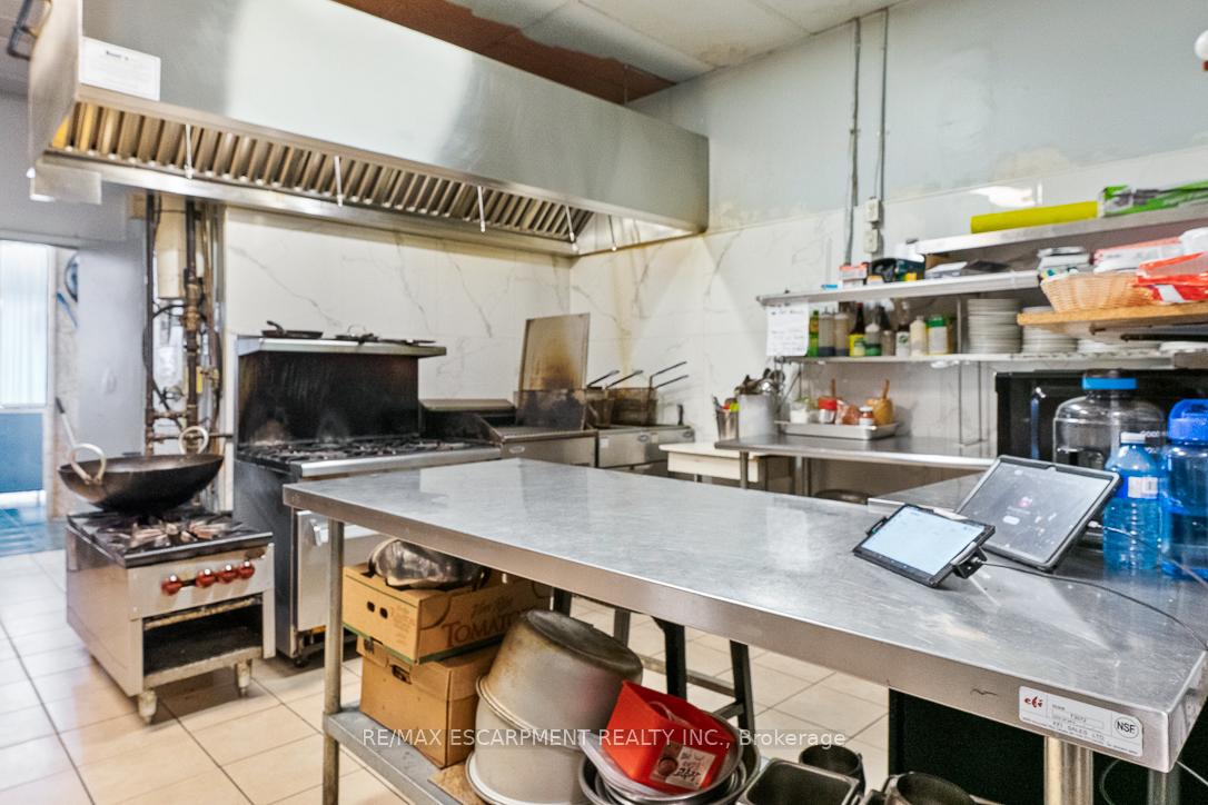 833 Westlock Road 8