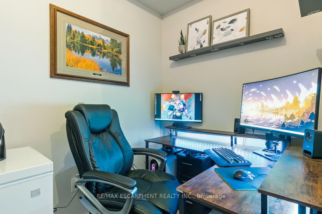 5020 Corporate Drive 302