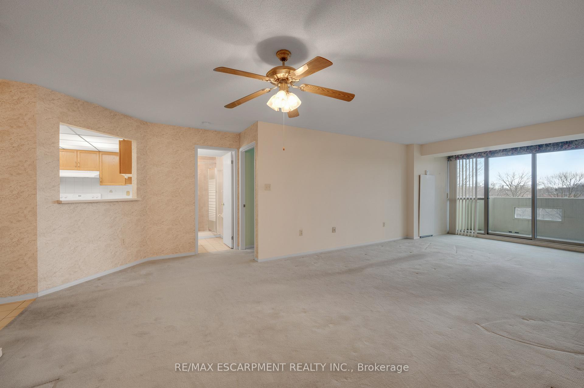 5070 Pinedale Avenue 302