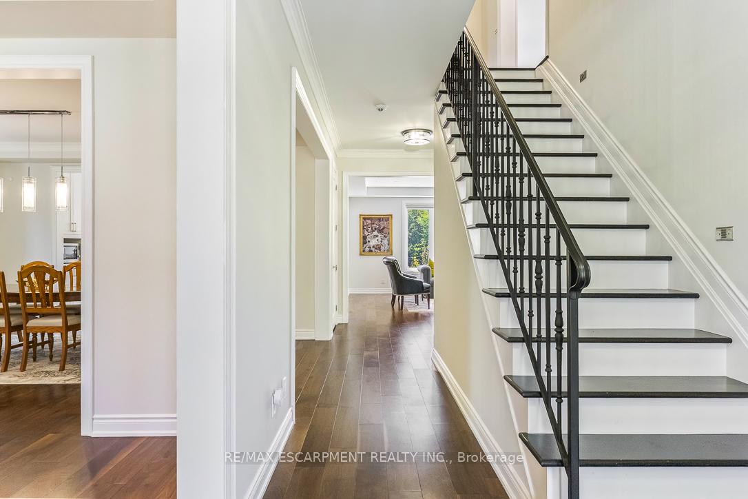 519 Hancock Way