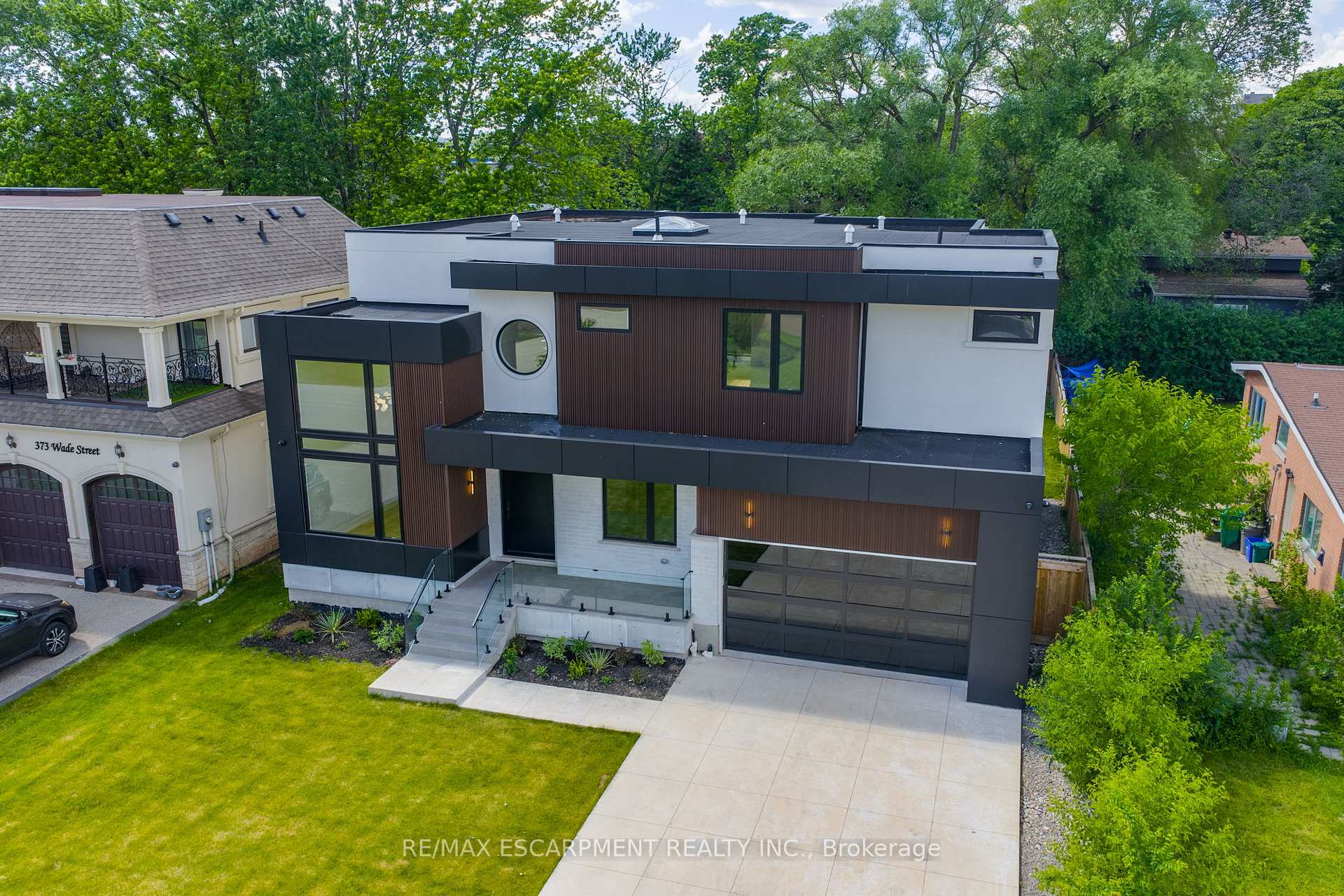 369 Wade Street