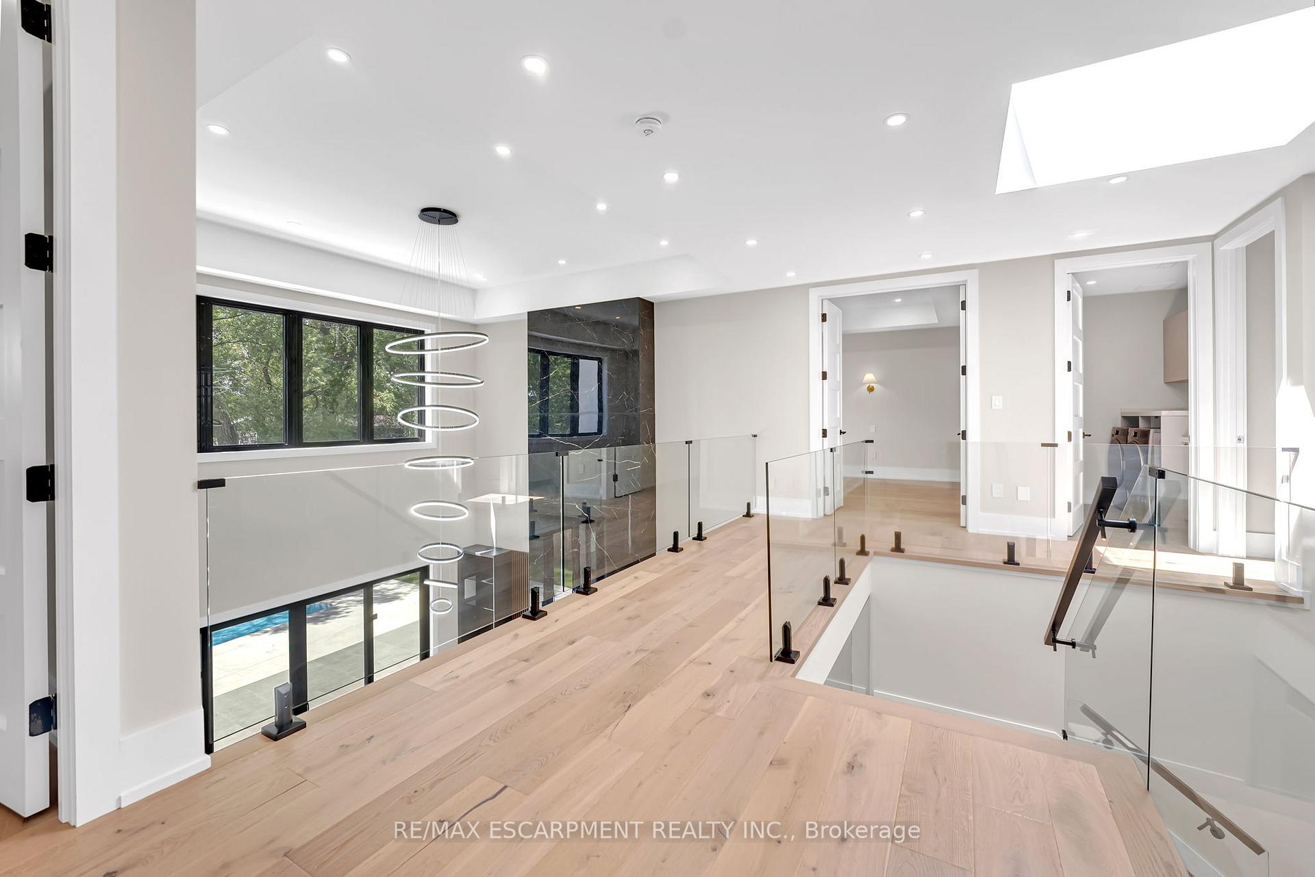 369 Wade Street