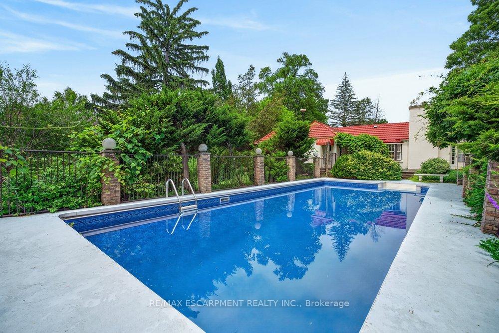 230 Morrison Road