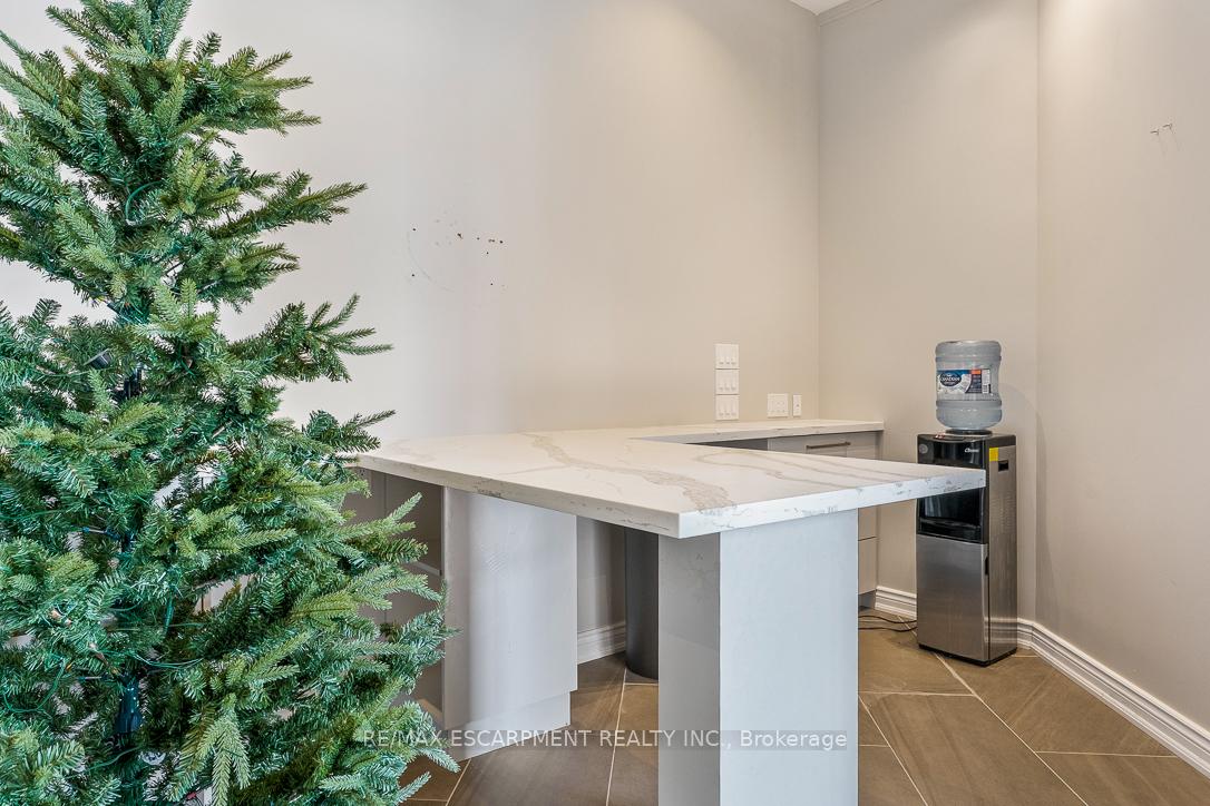 11 Bronte Road 36
