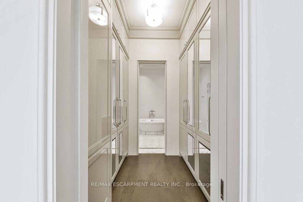 300 Randall Road PH5