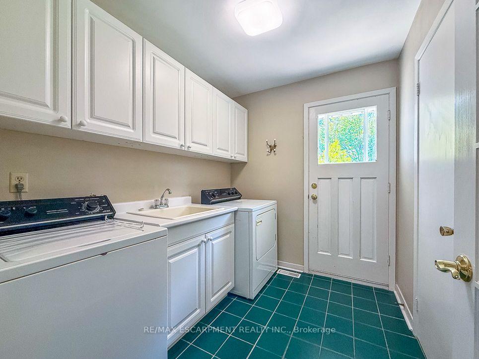 1320 Gatehouse Drive
