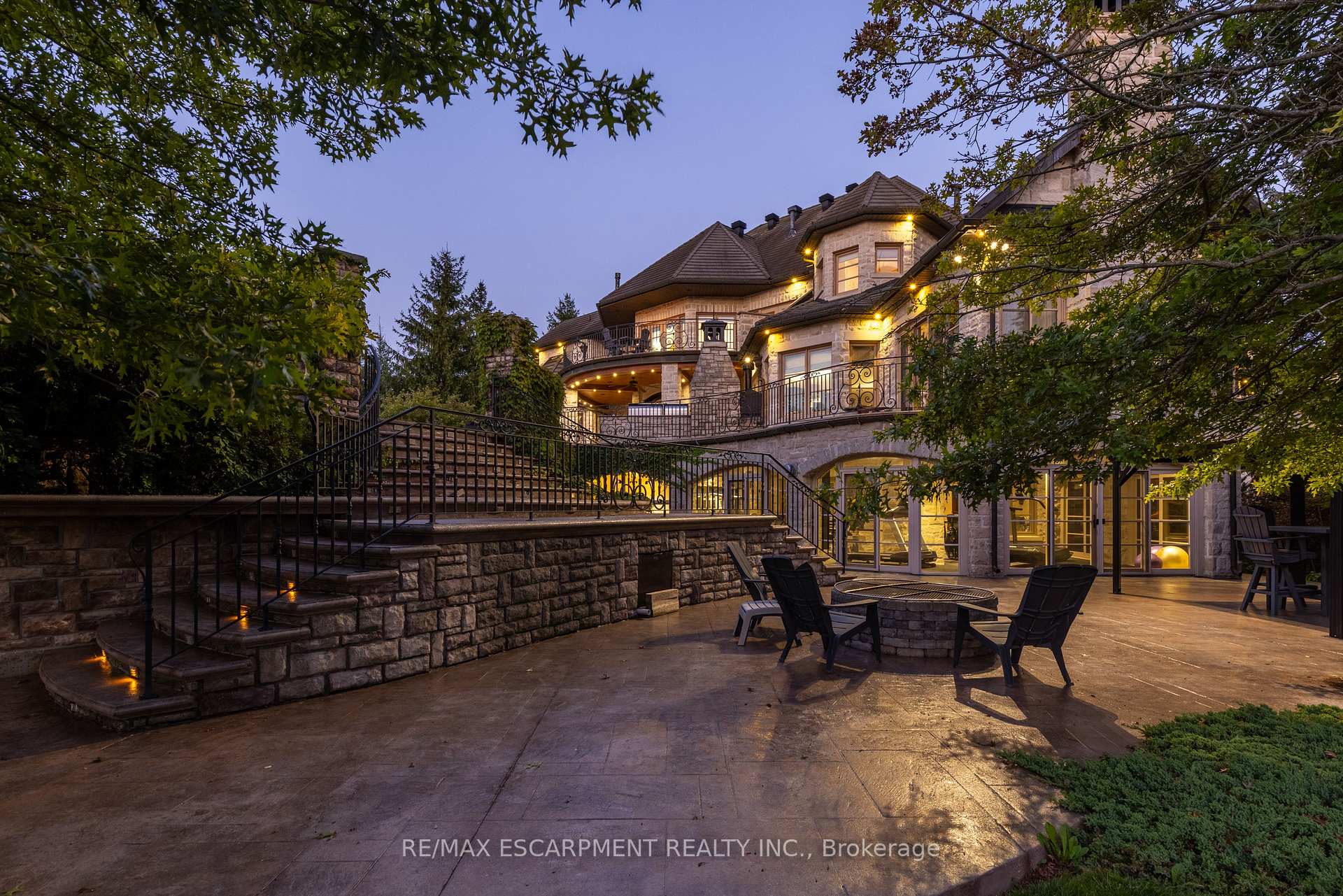 25 TURTLE LAKE Drive