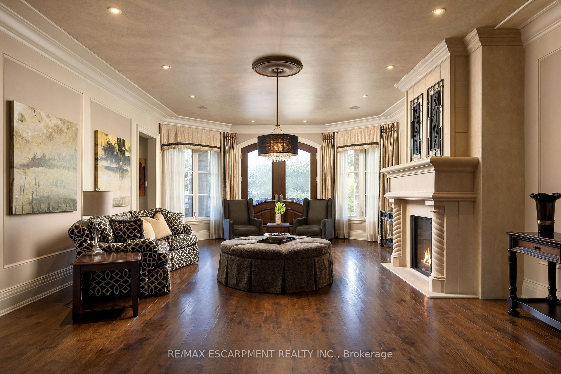 25 TURTLE LAKE Drive