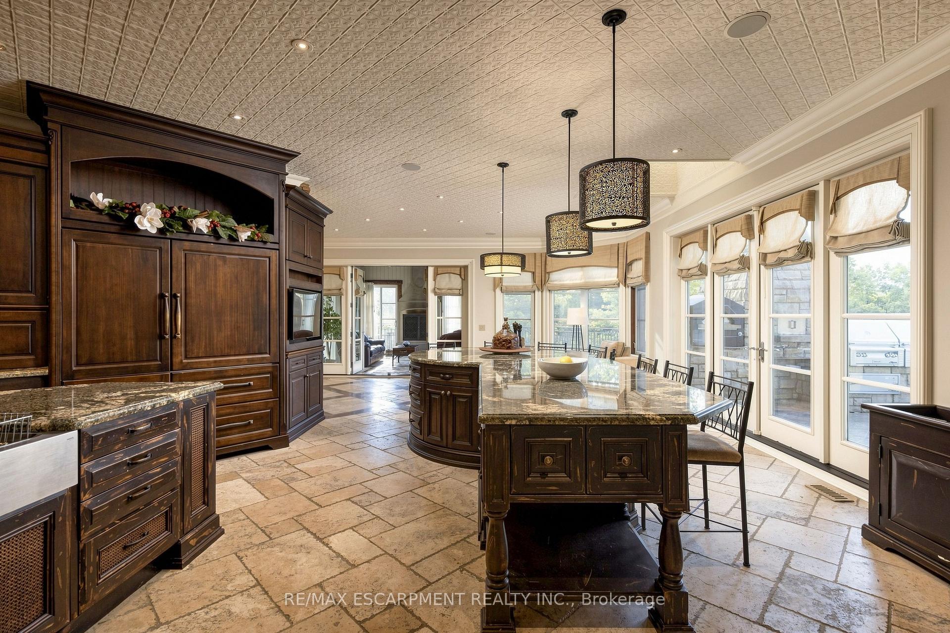 25 TURTLE LAKE Drive