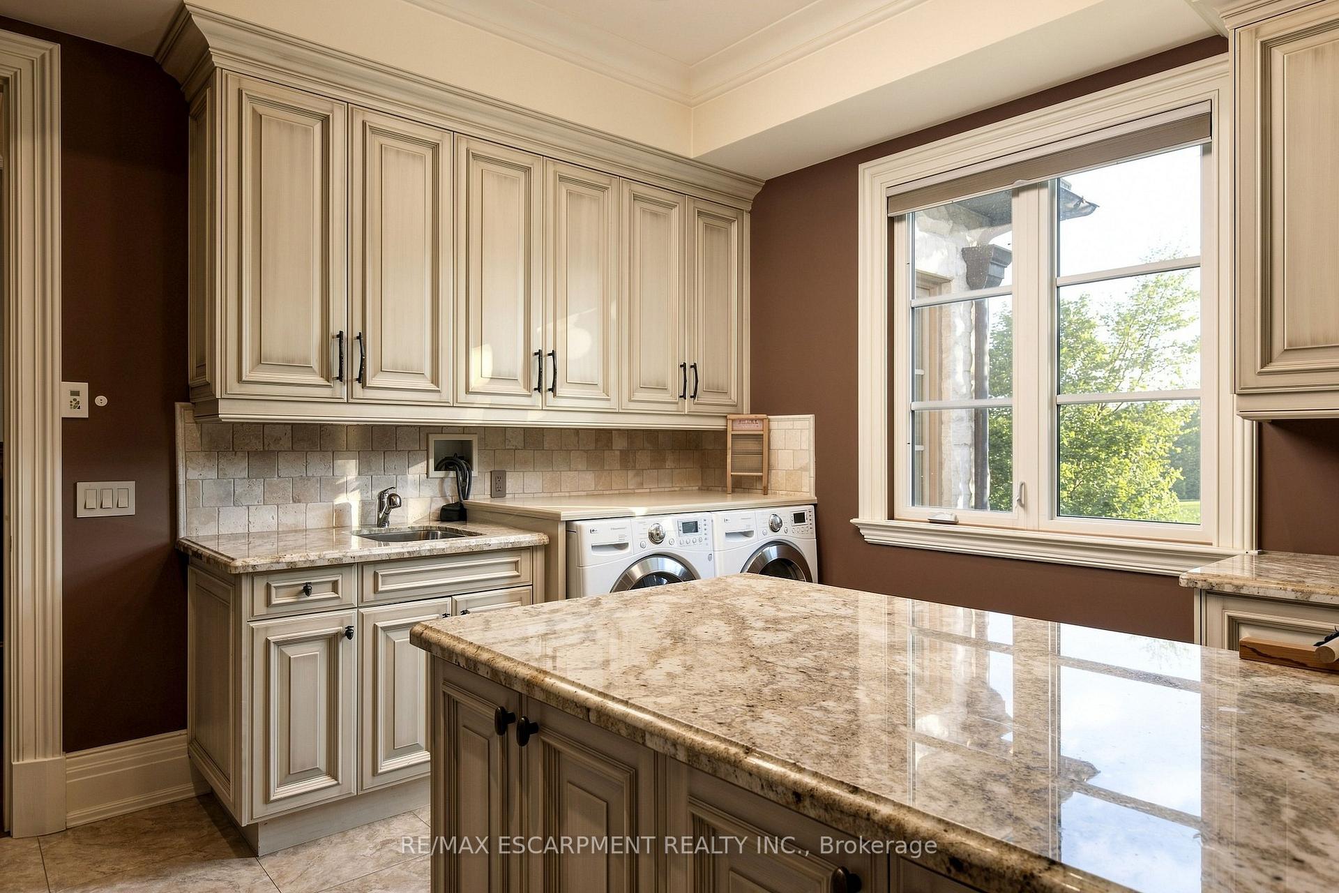 25 TURTLE LAKE Drive