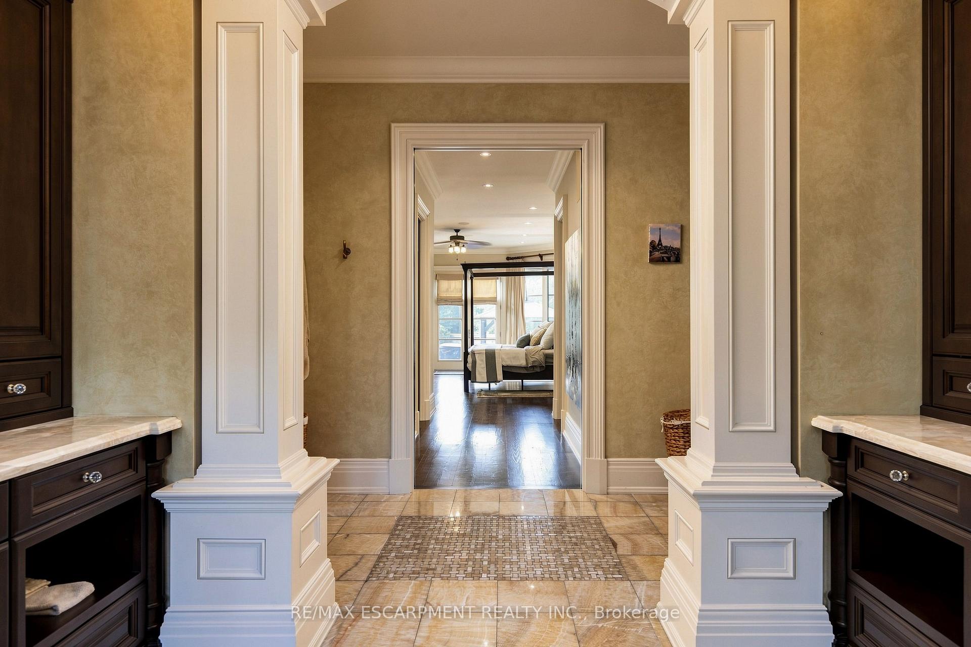 25 TURTLE LAKE Drive