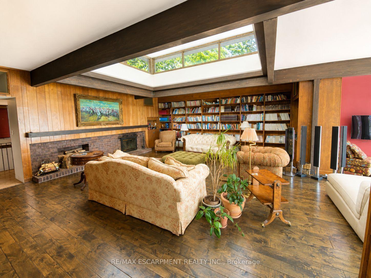10 Brookfield Road