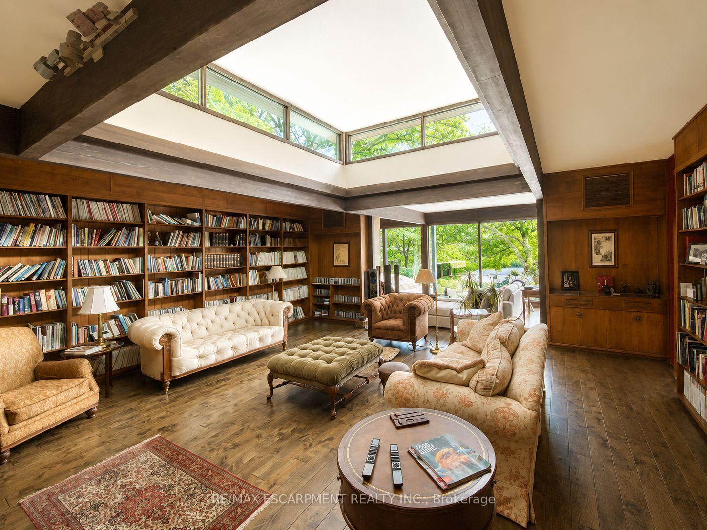 10 Brookfield Road