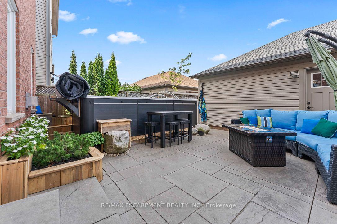 253 Gatwick Drive