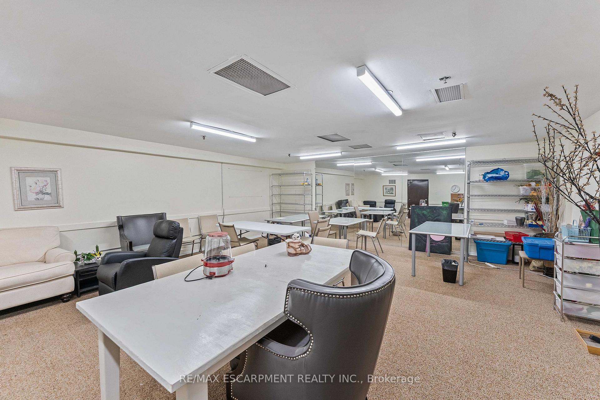 1425 Ghent Avenue 1008