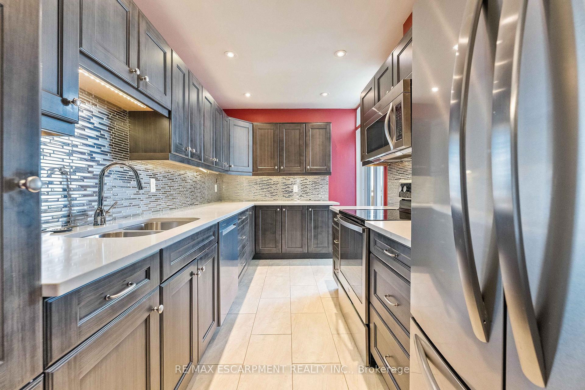 1425 Ghent Avenue 1008