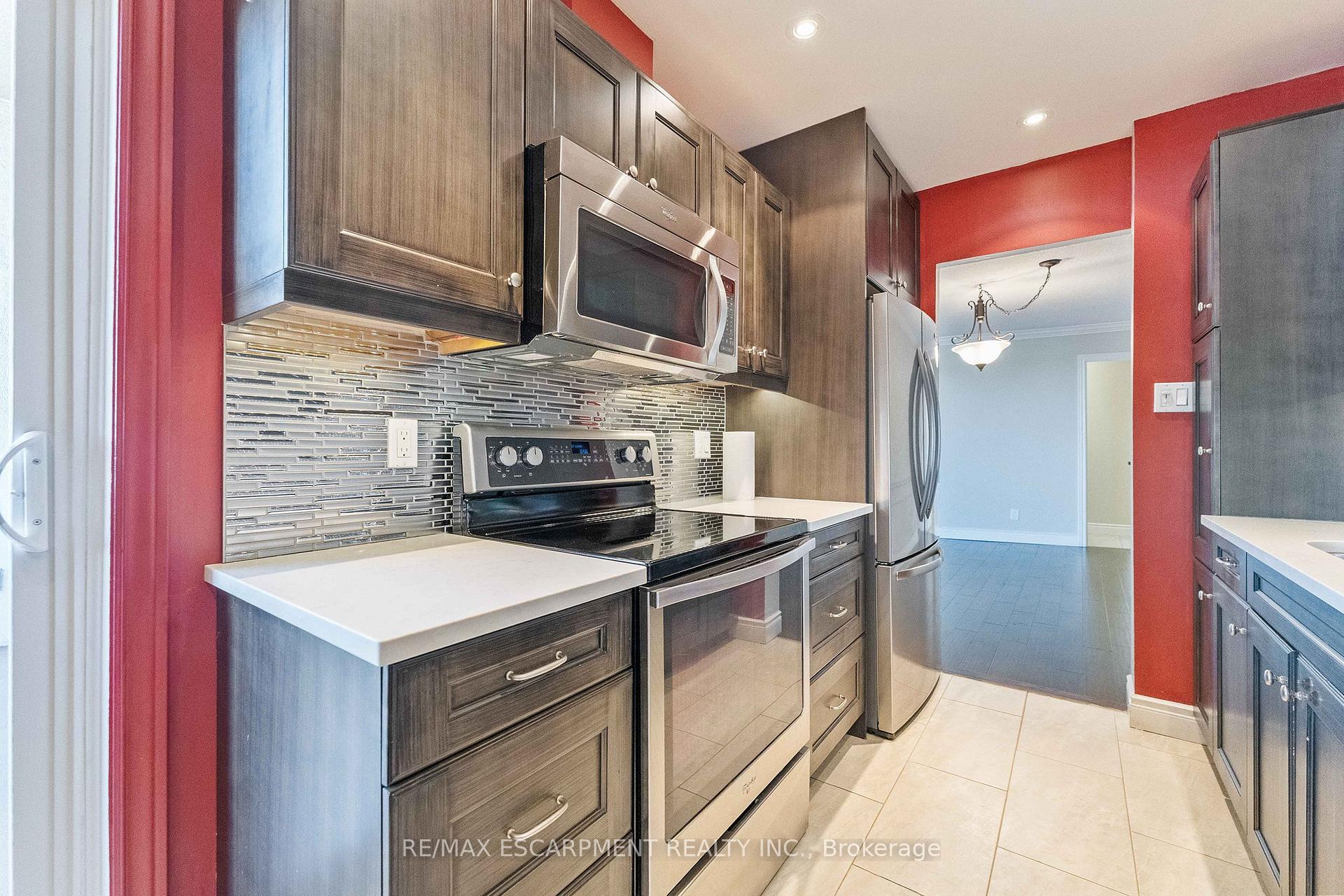1425 Ghent Avenue 1008