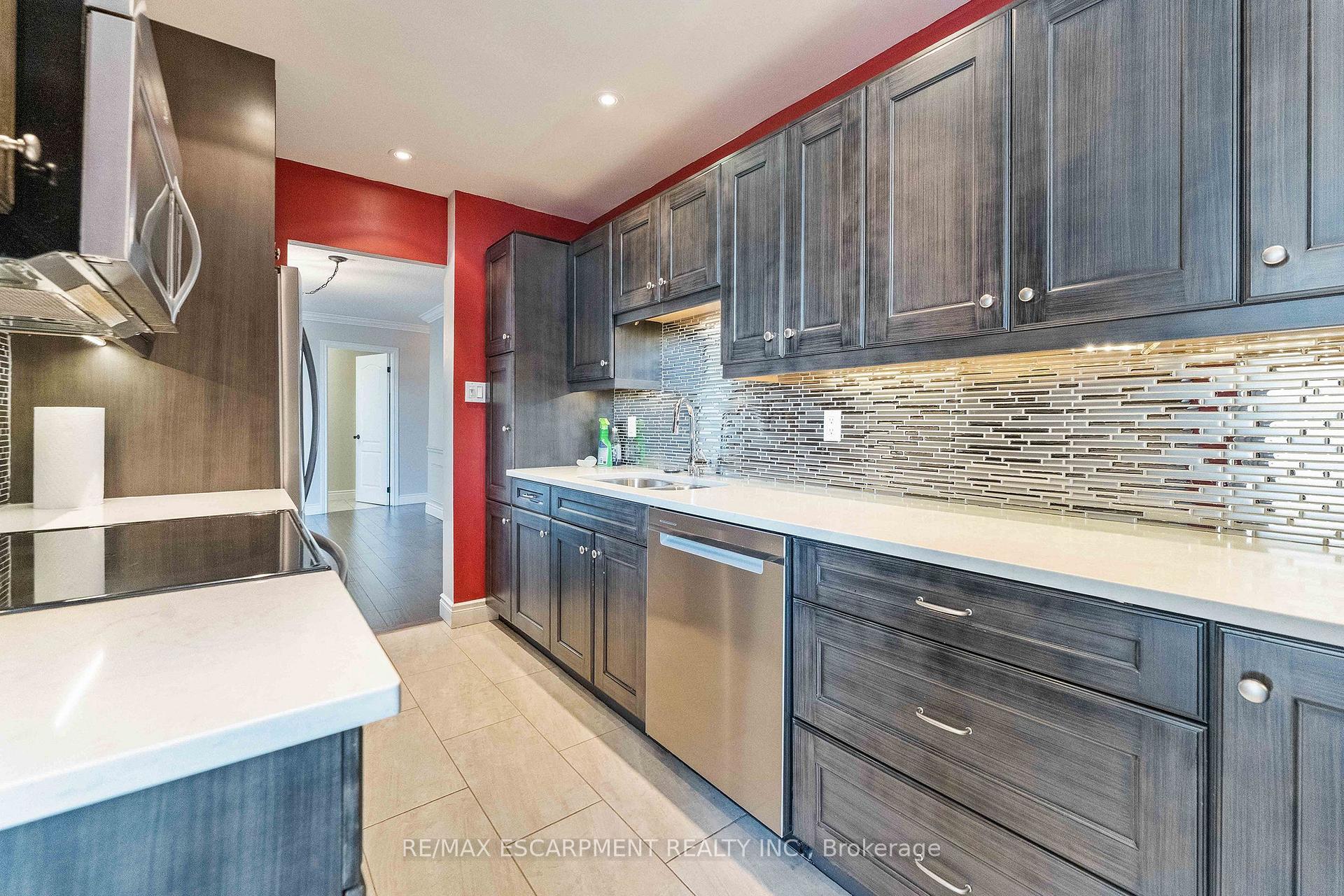 1425 Ghent Avenue 1008