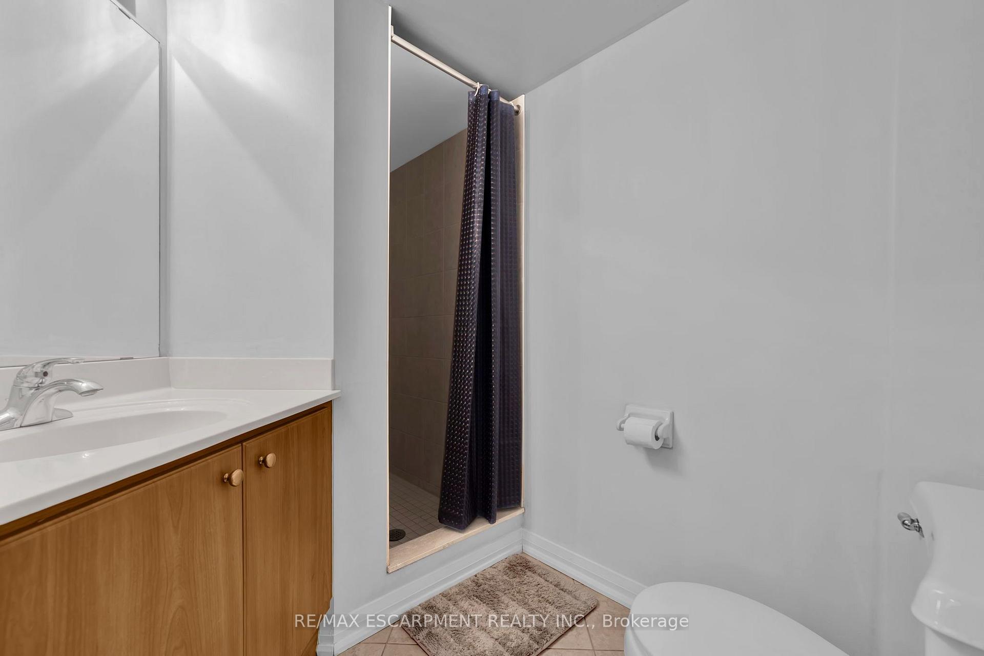 220 Forum Drive 1405