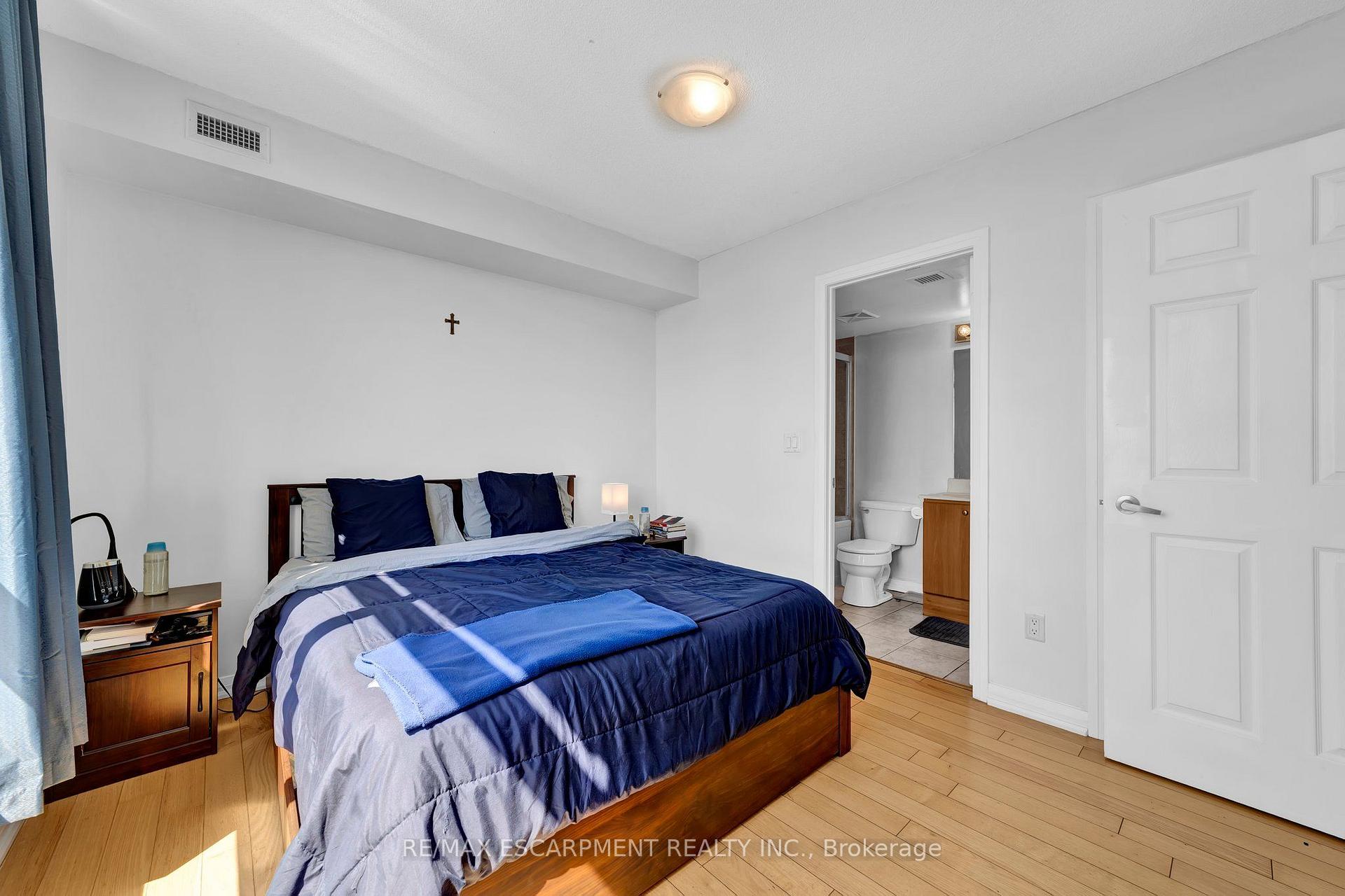 220 Forum Drive 1405