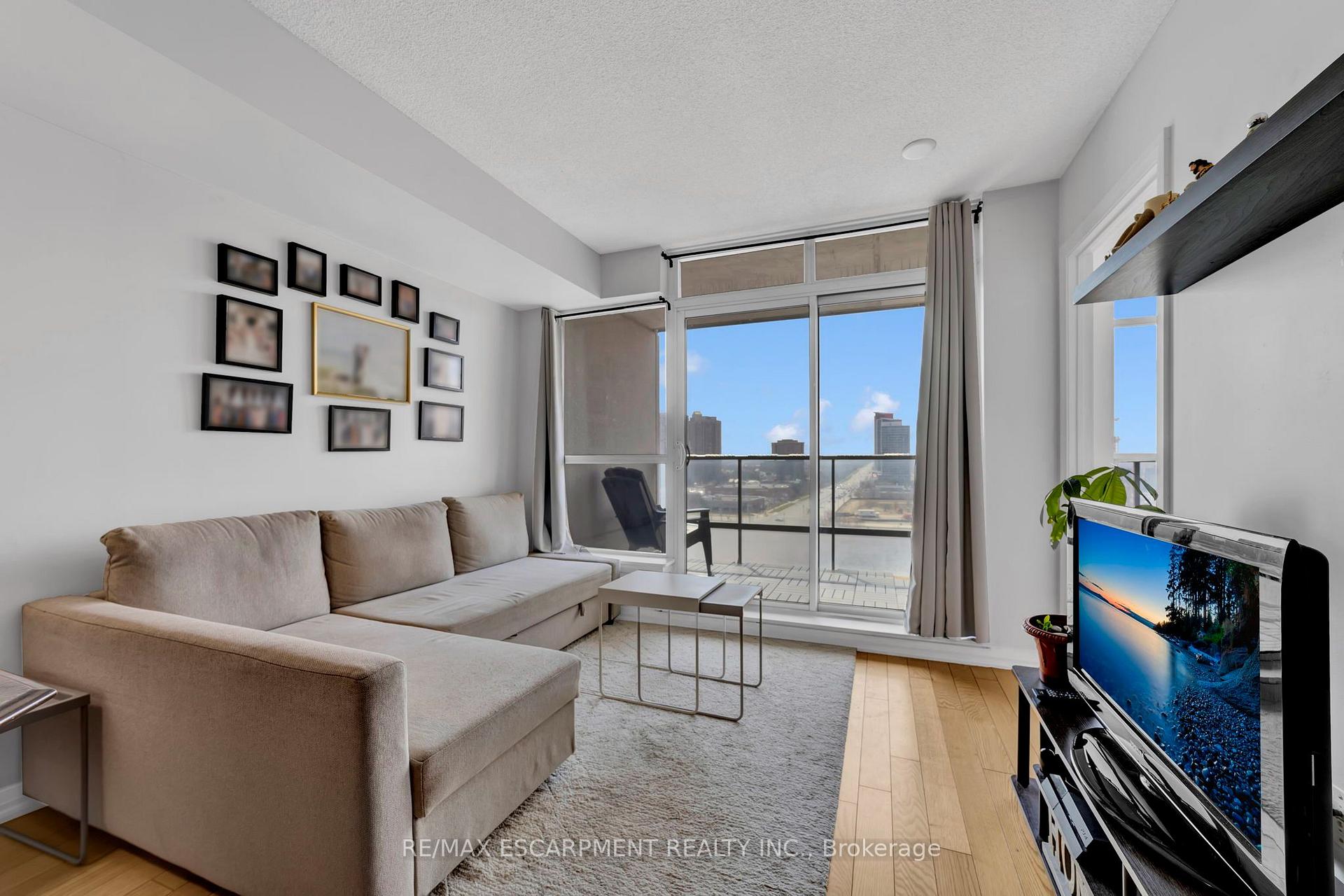 220 Forum Drive 1405