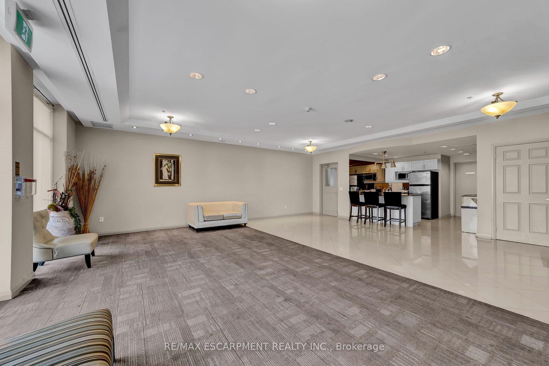 220 Forum Drive 1405