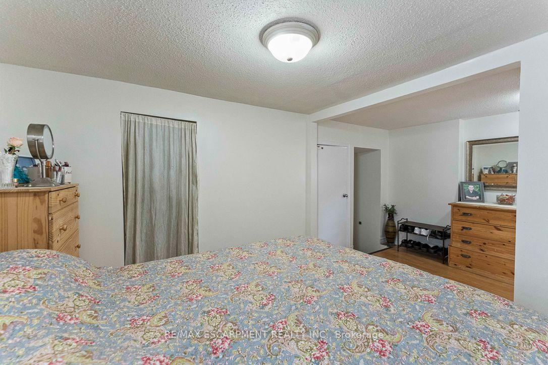 253 Eaglewood Boulevard