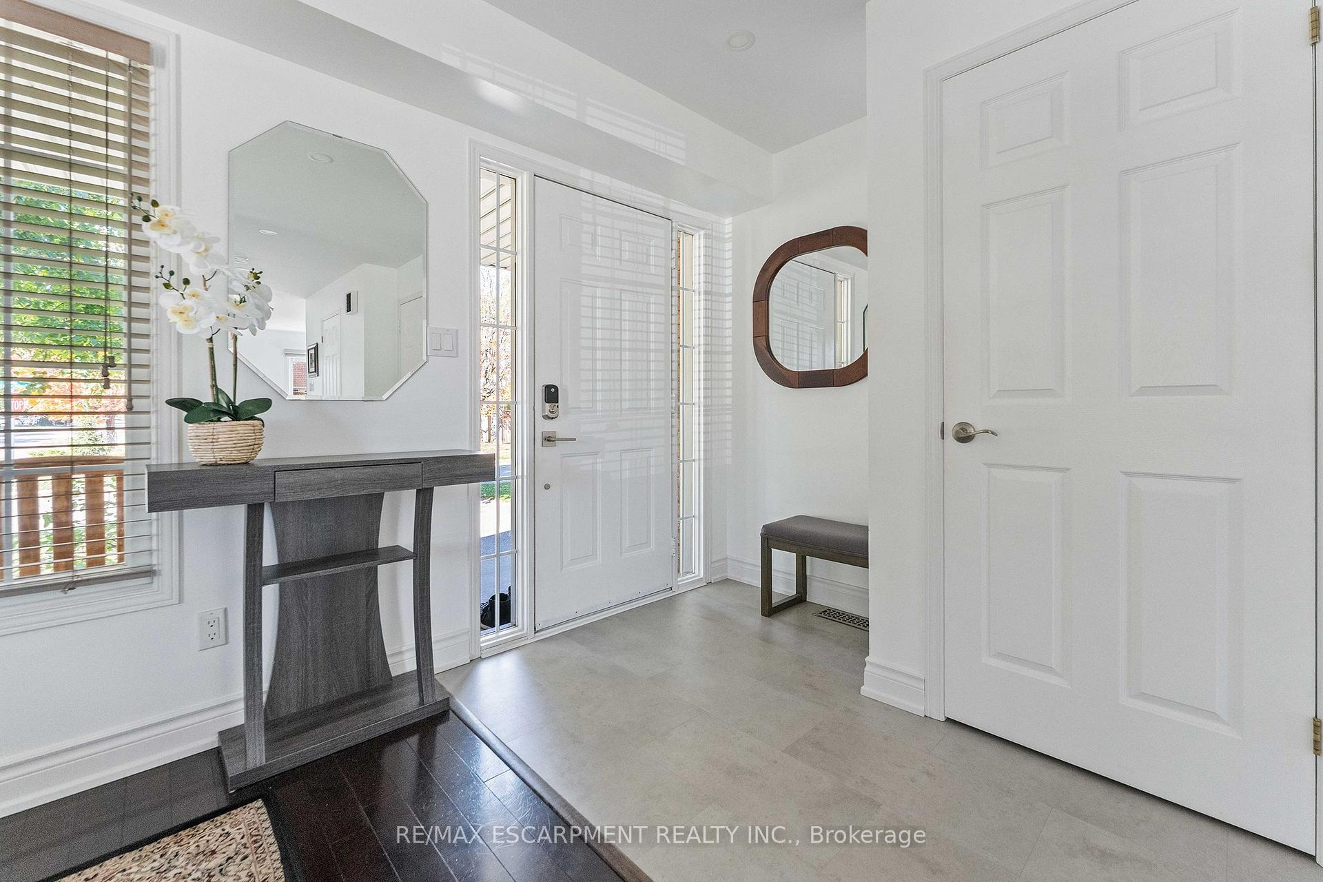 2206 Golden Orchard Trail