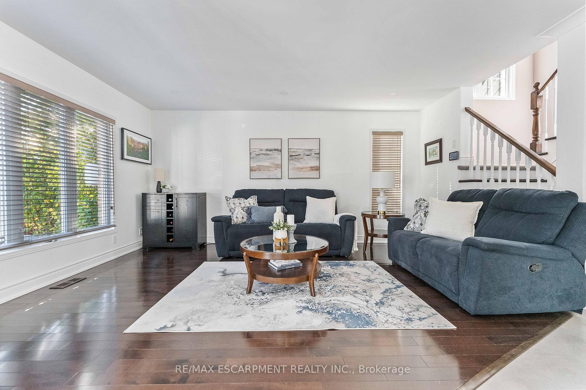 2206 Golden Orchard Trail