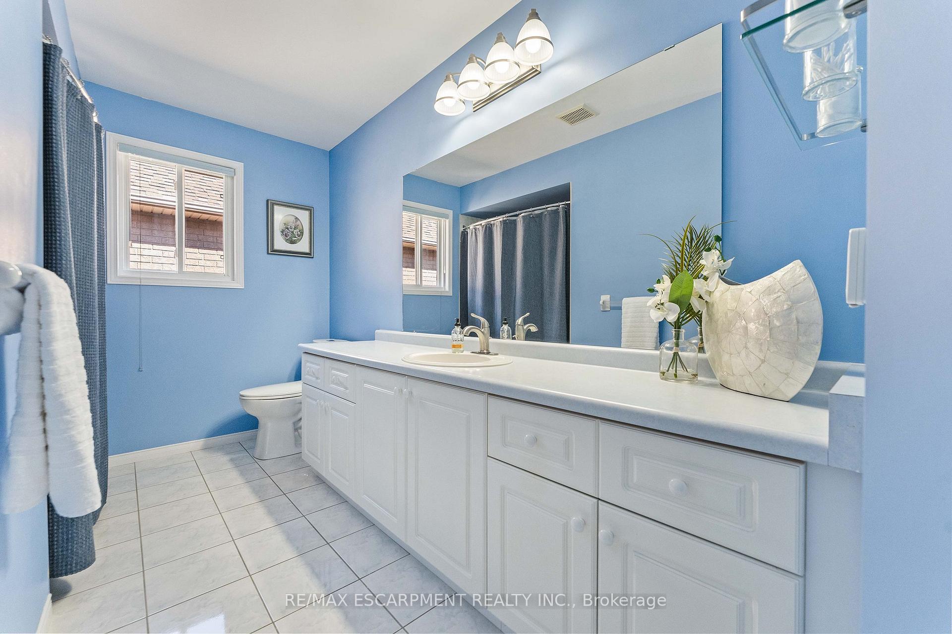 2206 Golden Orchard Trail
