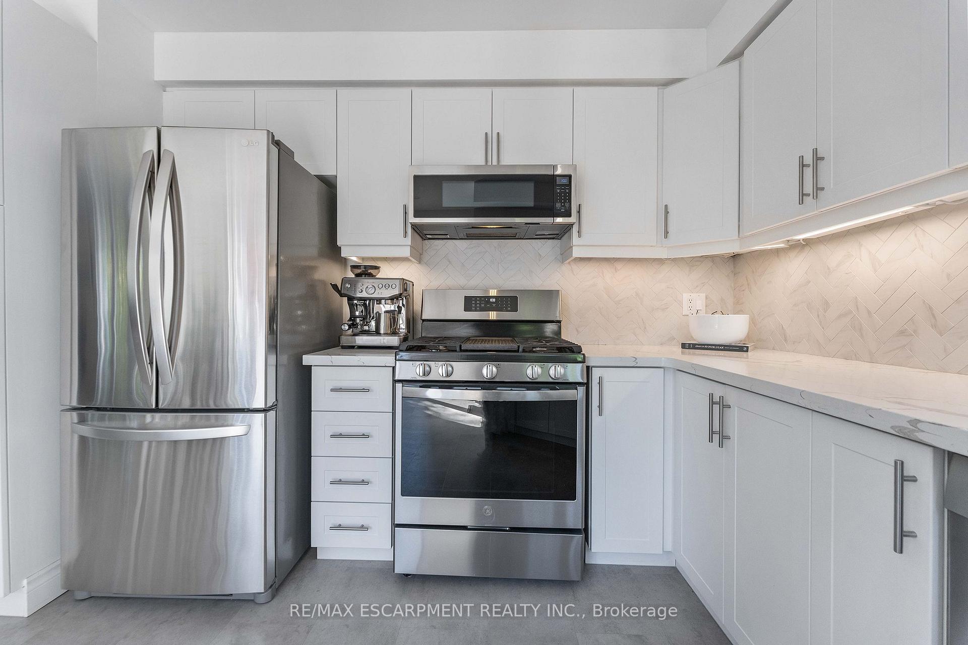 2206 Golden Orchard Trail