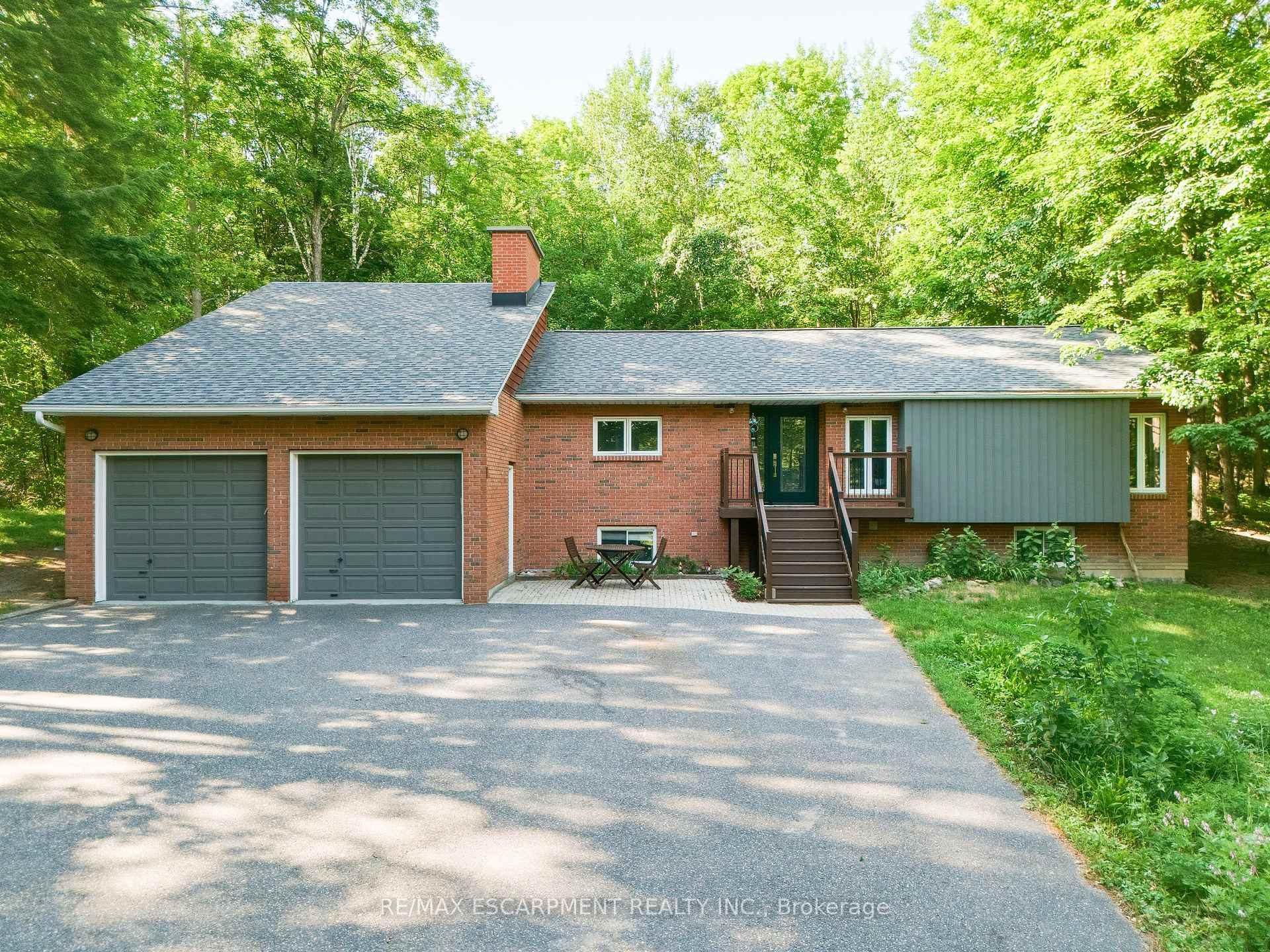 1060 Golden Beach Road