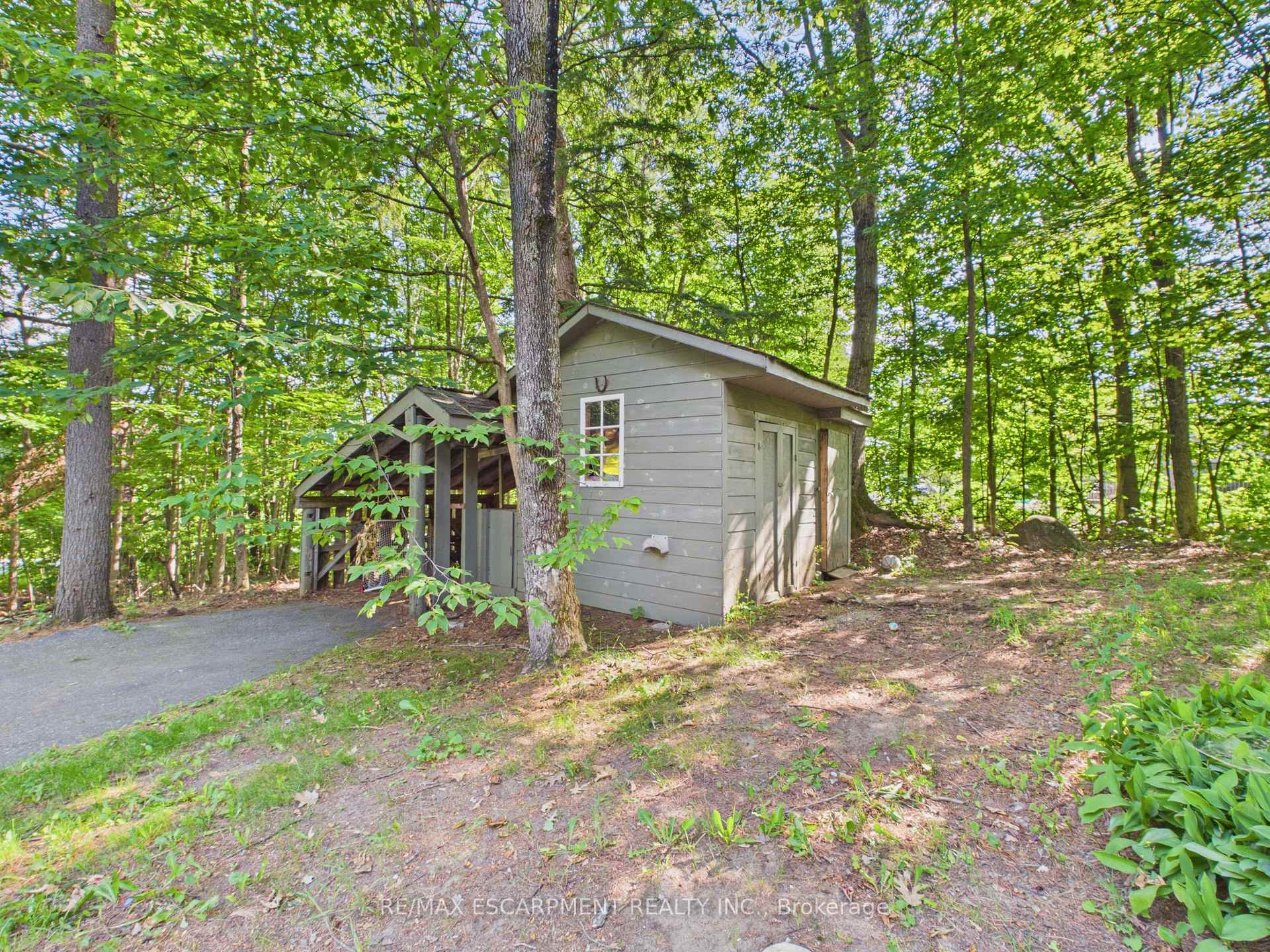1060 Golden Beach Road