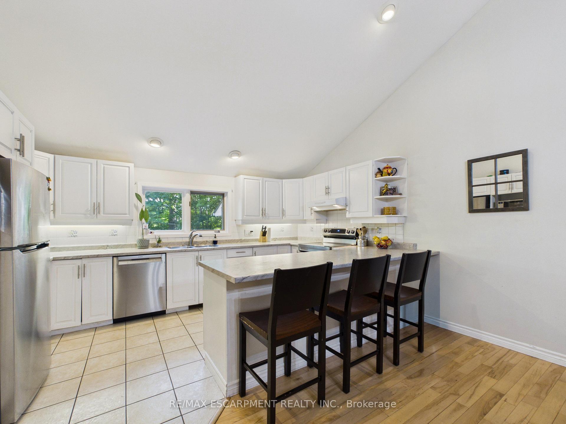 1060 Golden Beach Road