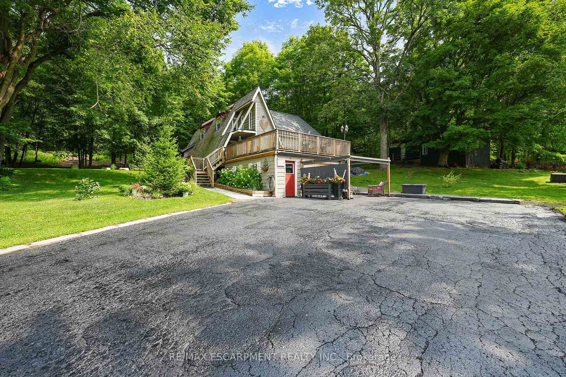 1073 Cedar Beach Road