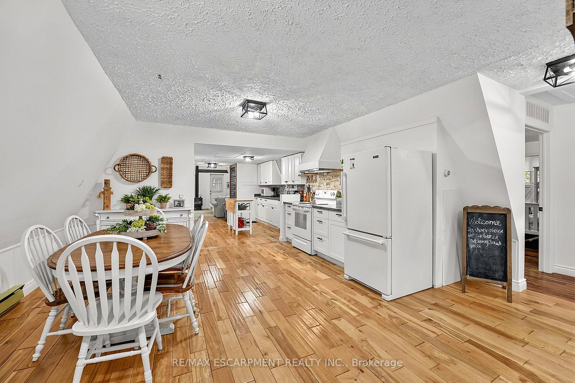 1073 Cedar Beach Road
