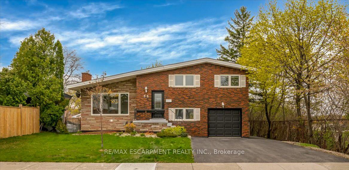 58 Columbia Drive LOWER