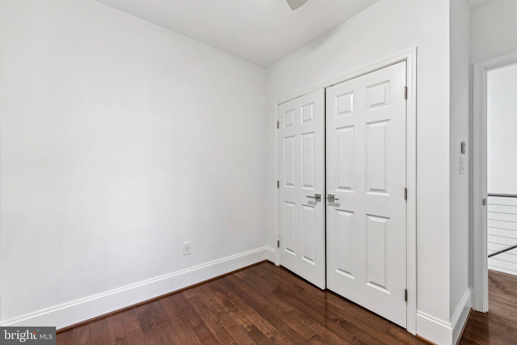 627 ELLIOTT STREET NE