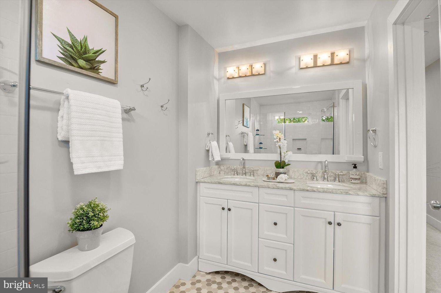 613 LONGFELLOW STREET NW