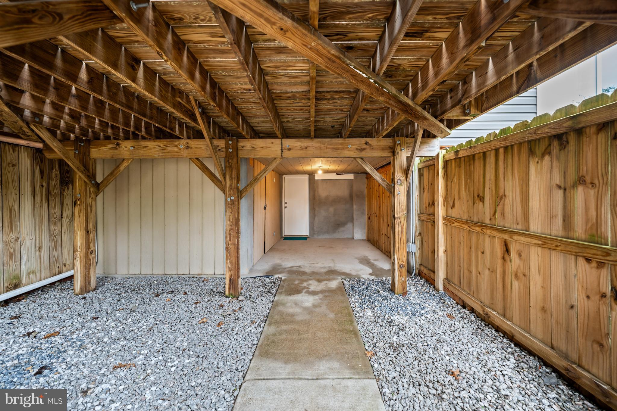 613 LONGFELLOW STREET NW