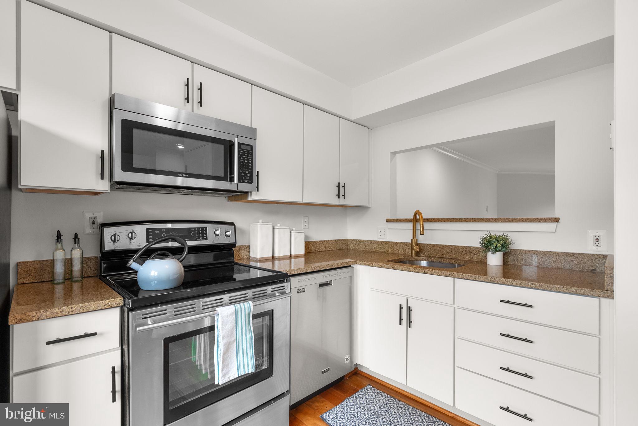 1415 11TH STREET NW B