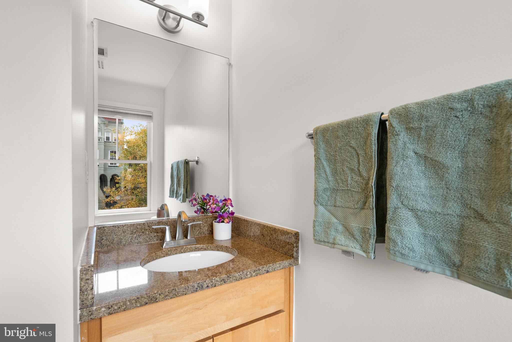 1415 11TH STREET NW B