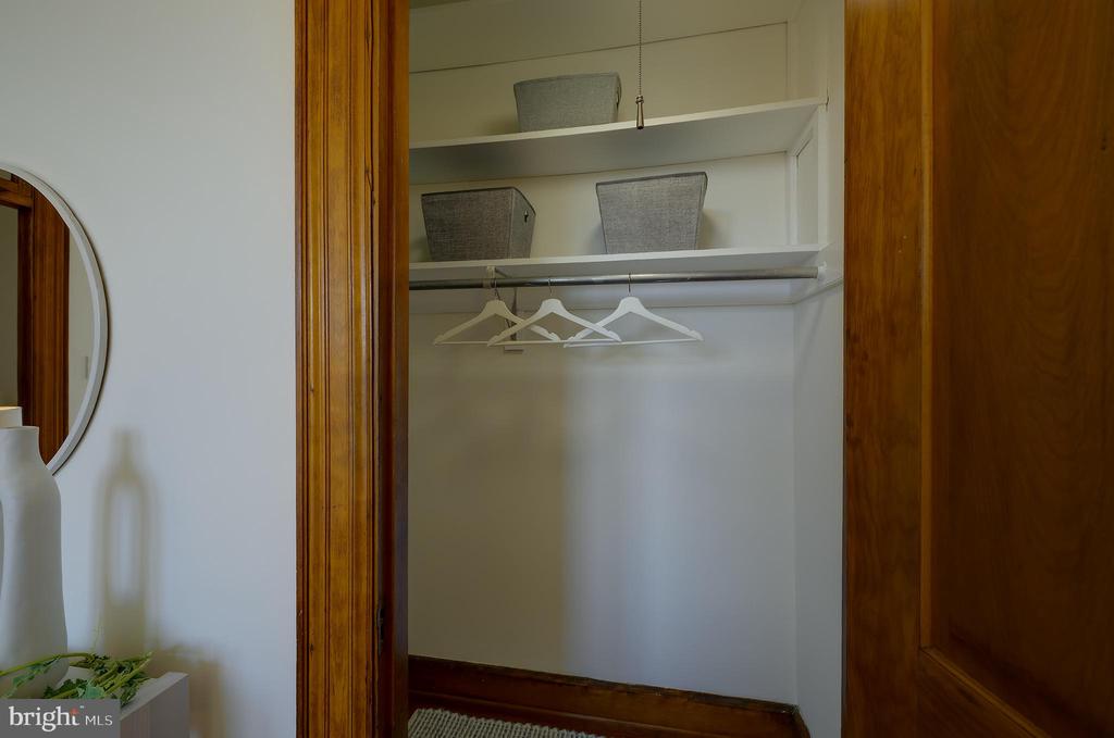 2853 ONTARIO ROAD NW Unit: 418
